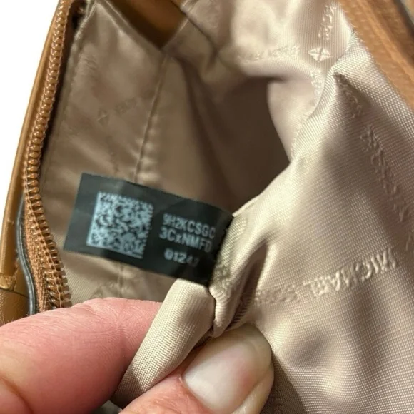 Michael Kors Jessie Large Signature TZ Tote Satchel Shoulder Bag Like New - Picture 8 of 16